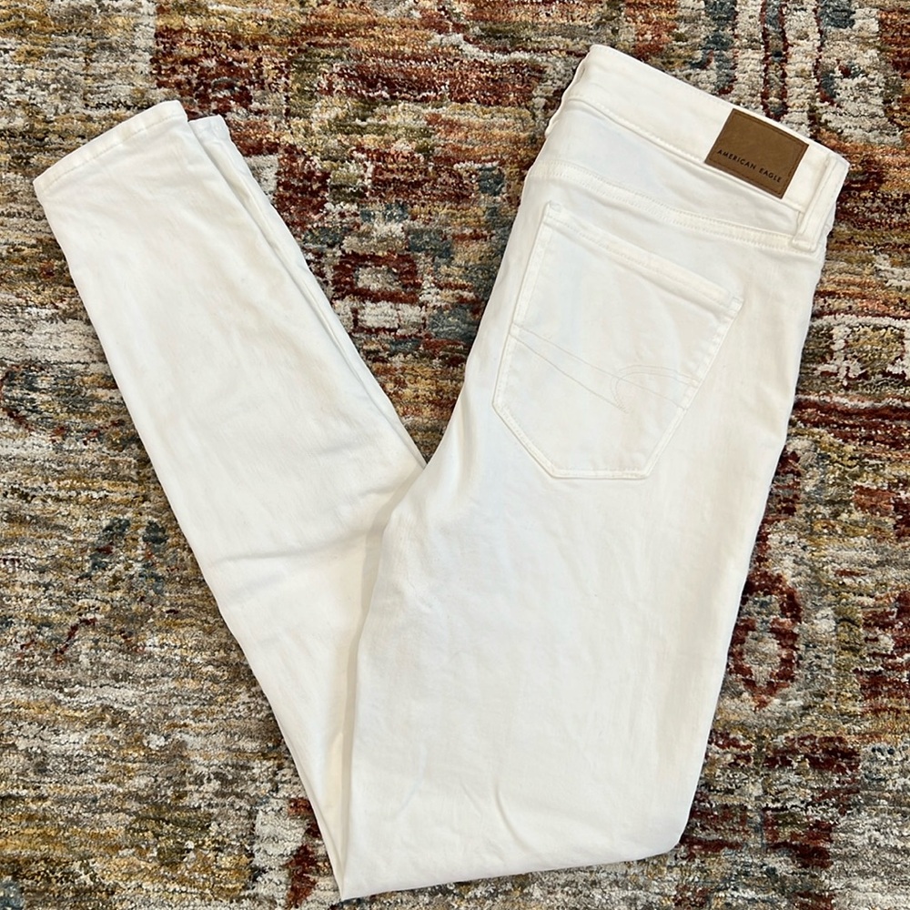 American eagle white skinny jean